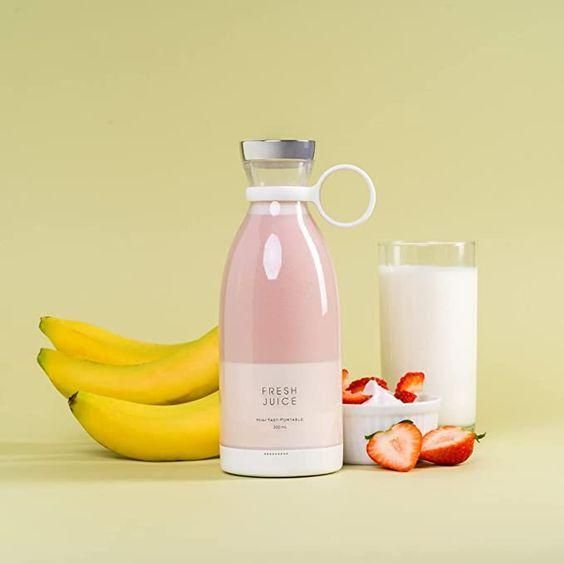 QuickBlend™ Travel Juicer – Rechargeable & Lightweight